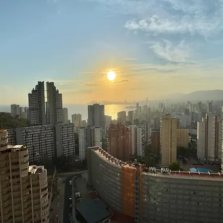 Skyline 15 De 1 Con Vistas Apartment *